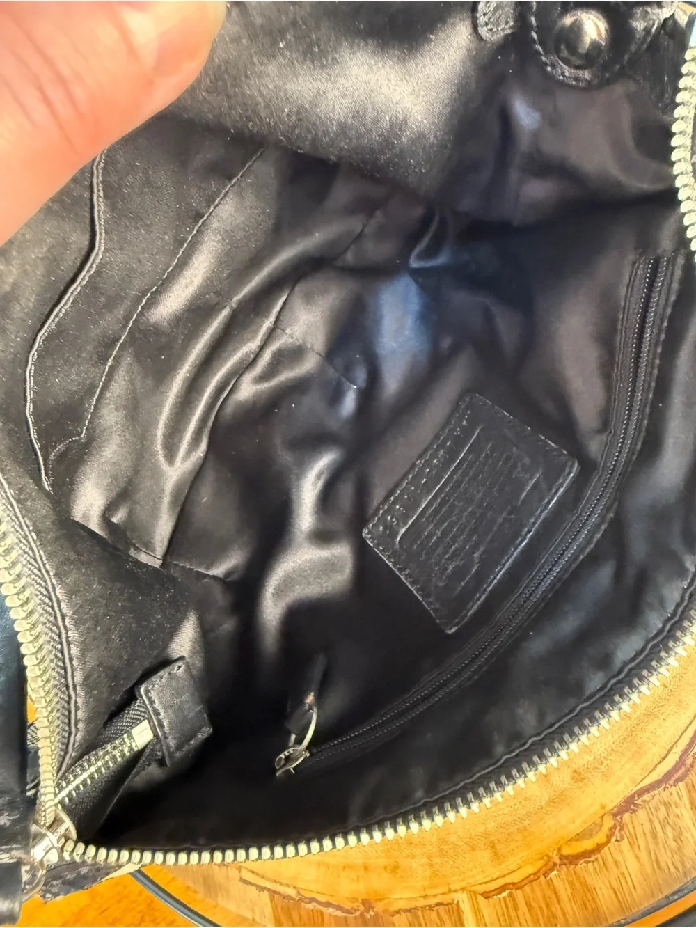 Coach Soho Signature Canvas Hobo Shoulder Bag Black Grey Y2K #11857 EUC